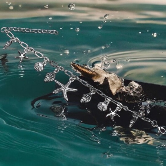 Summer Beach Style Starfish and Shell Anklet Adjustable Foot Jewelry. - Picture 2 of 7